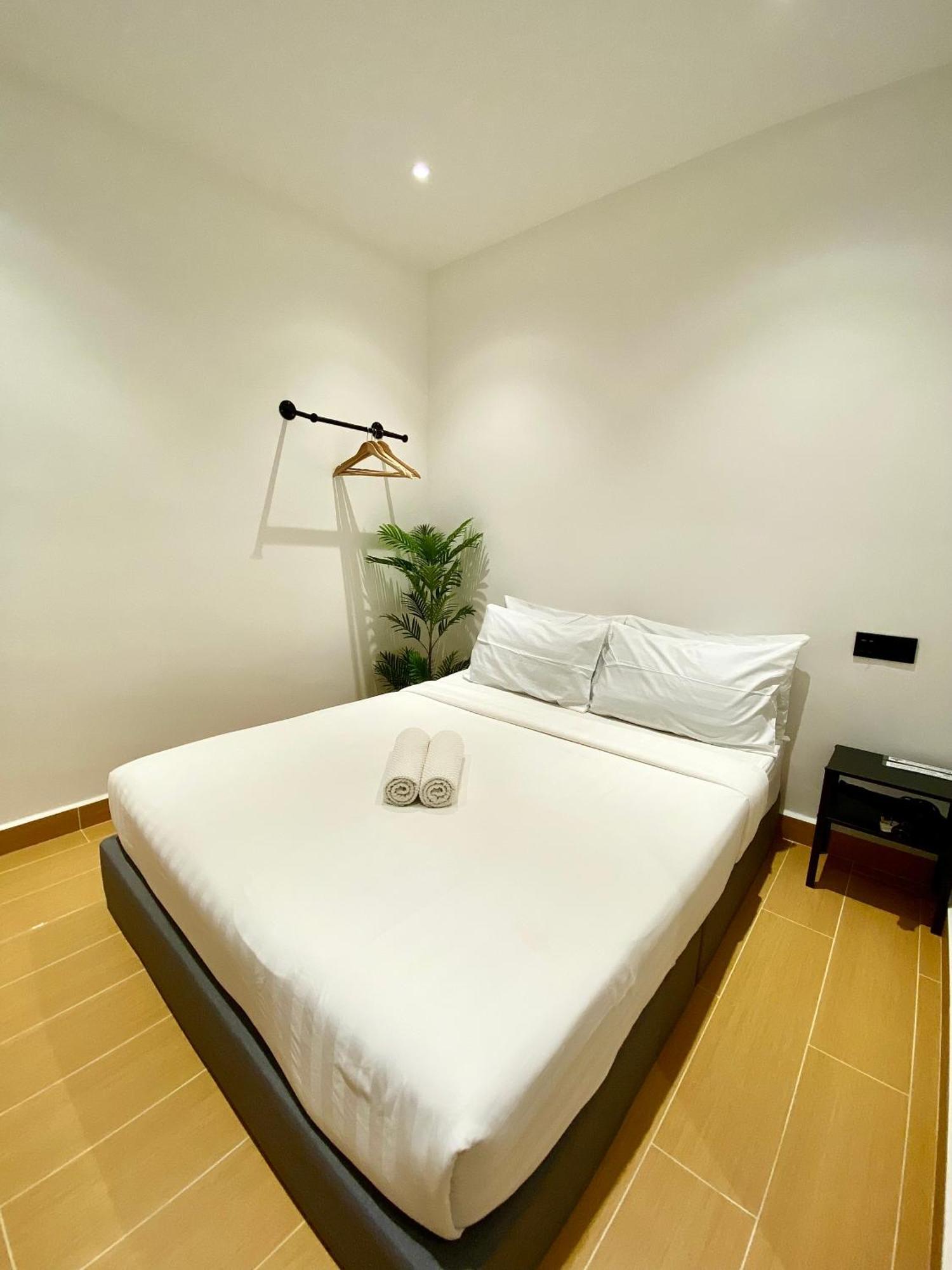 Hotel The 6N By Sky Hive George Town Exterior foto